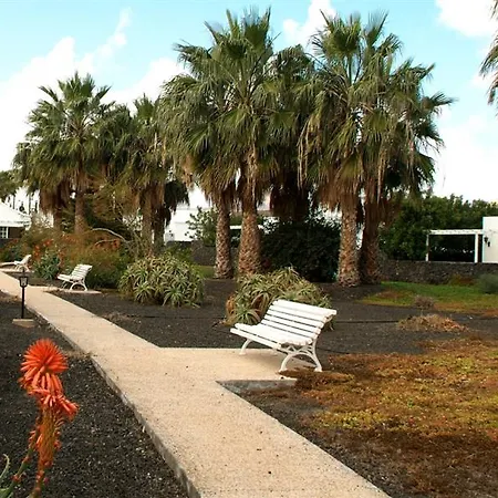 Hyde Park Lane Villa *