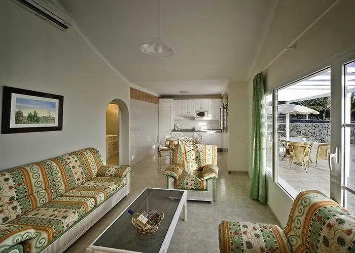 Villa Hyde Park Lane *