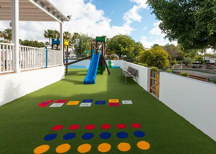 Hyde Park Lane Villa *