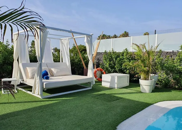 Hyde Park Lane Willa