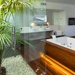 فيلة Hyde Park Lane *